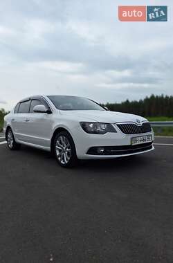 Лифтбек Skoda Superb 2014 в Киеве