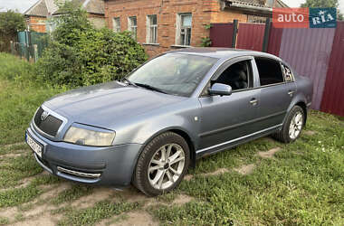 Лифтбек Skoda Superb 2006 в 
