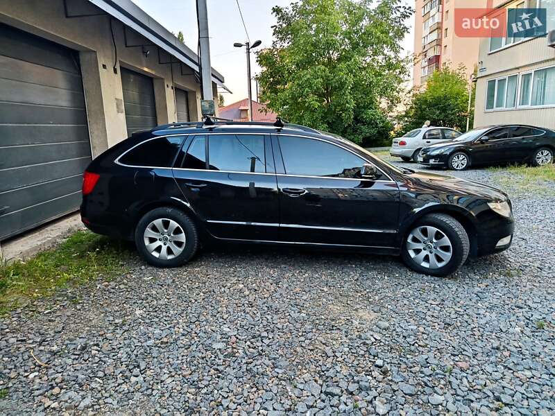 Универсал Skoda Superb 2011 в Хмельницком