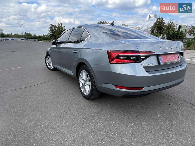 Лифтбек Skoda Superb 2020 в Кривом Роге