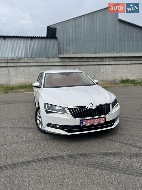 Універсал Skoda Superb 2018 в Києві