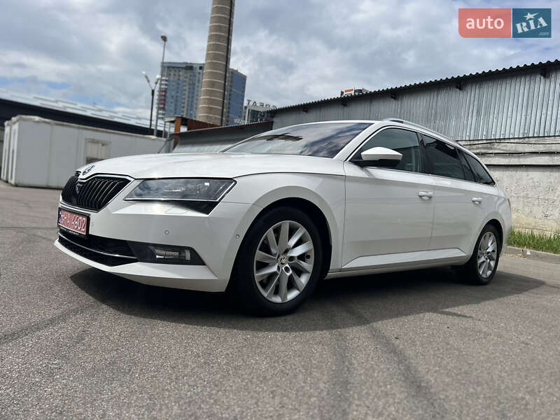 Універсал Skoda Superb 2018 в Києві