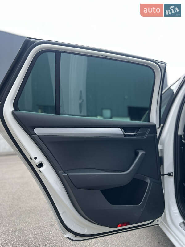 Універсал Skoda Superb 2018 в Києві