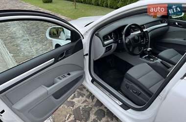 Универсал Skoda Superb 2011 в 