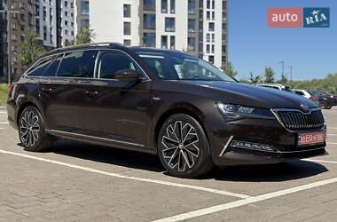 Универсал Skoda Superb 2021 в 