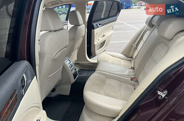 Лифтбек Skoda Superb 2010 в 