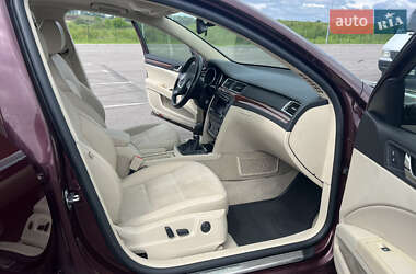 Лифтбек Skoda Superb 2010 в 