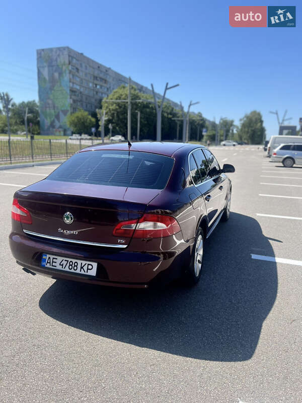 Лифтбек Skoda Superb 2008 в Харькове
