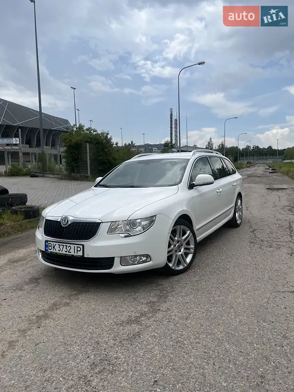 Skoda Superb 2011 VIN TMBAJ73T3C9036183 фото оголошення 12 з 50