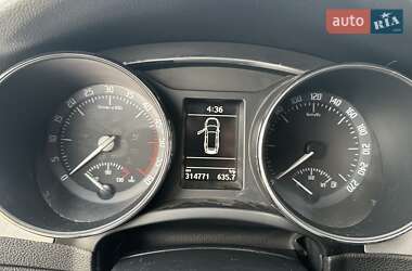 Универсал Skoda Superb 2010 в 