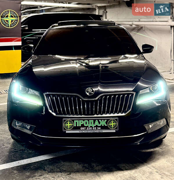 Лифтбек Skoda Superb 2017 в Днепре