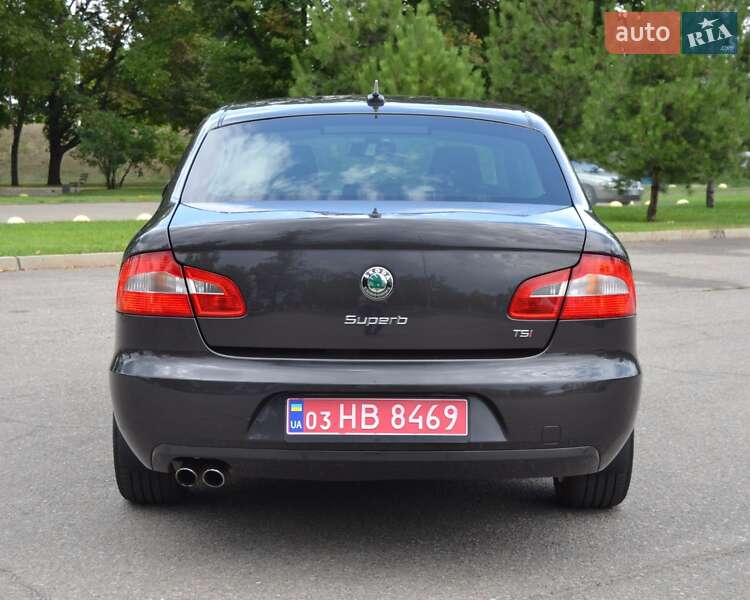 Лифтбек Skoda Superb 2009 в Днепре