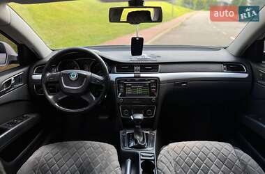 Лифтбек Skoda Superb 2010 в 