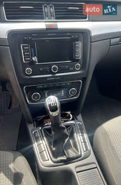Универсал Skoda Superb 2011 в 