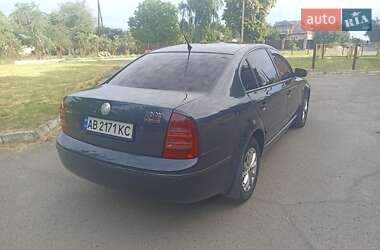 Лифтбек Skoda Superb 2004 в 
