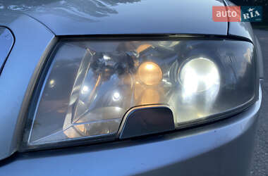 Лифтбек Skoda Superb 2004 в 