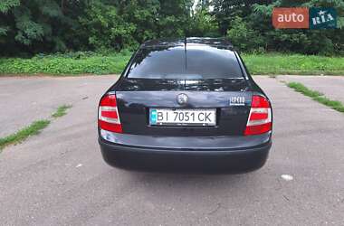 Лифтбек Skoda Superb 2008 в 