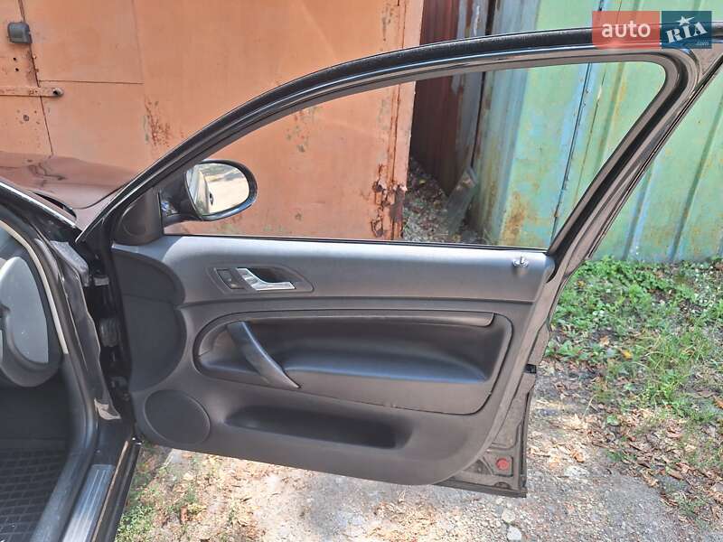 Лифтбек Skoda Superb 2008 в Полтаве