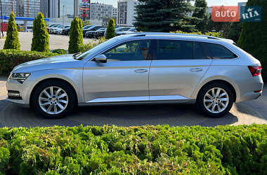 Универсал Skoda Superb 2020 в 
