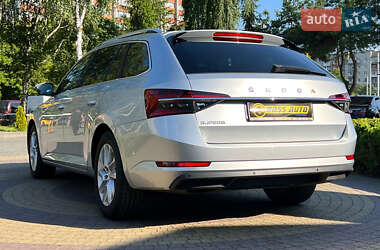 Универсал Skoda Superb 2020 в 