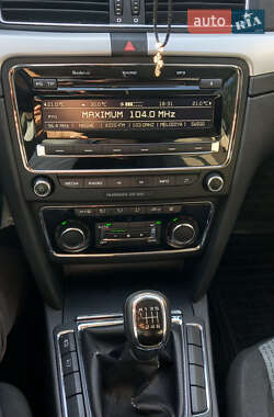 Лифтбек Skoda Superb 2010 в 