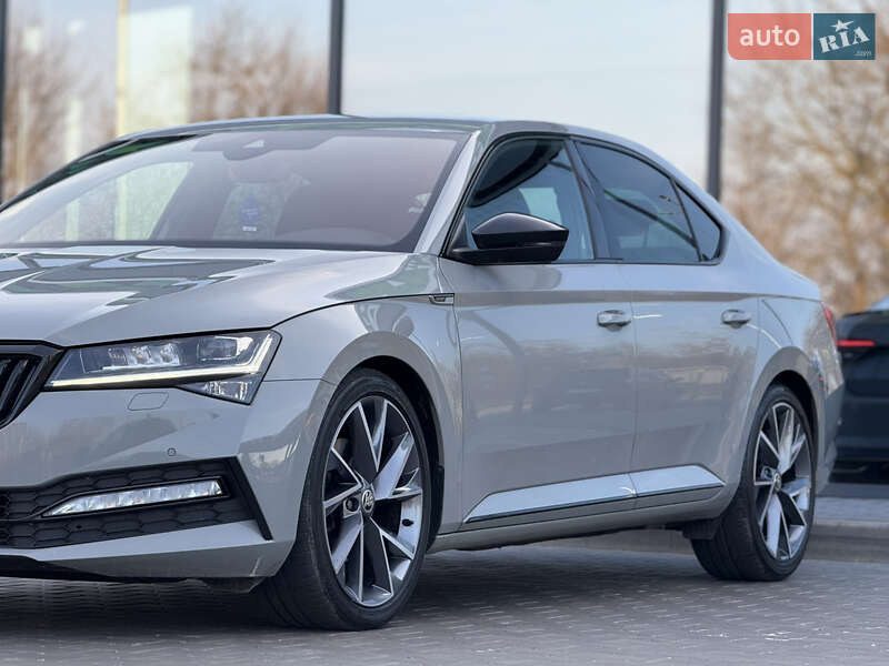 Лифтбек Skoda Superb 2020 в Луцке