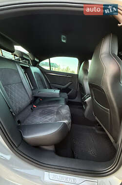 Лифтбек Skoda Superb 2020 в 