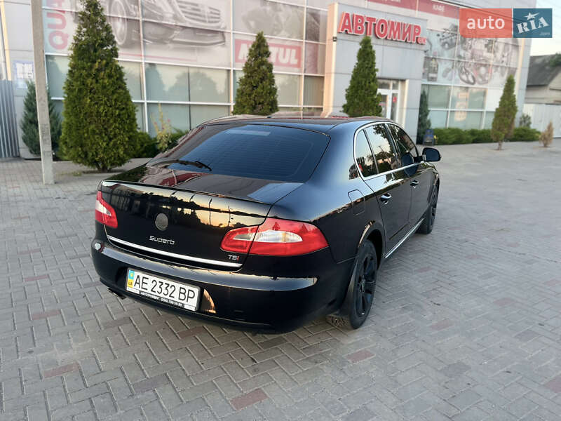 Лифтбек Skoda Superb 2012 в Павлограде