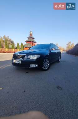 Универсал Skoda Superb 2012 в 
