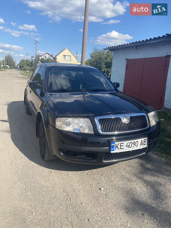 Skoda Superb 2006