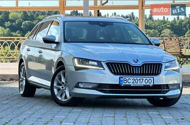 Универсал Skoda Superb 2017 в Дрогобыче