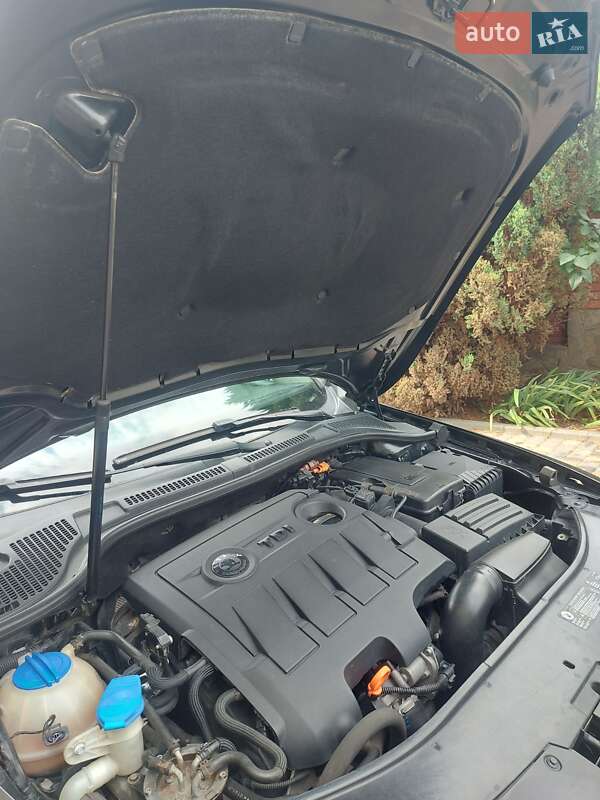 Універсал Skoda Superb 2012 в Львові