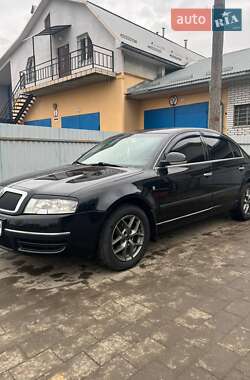 Лифтбек Skoda Superb 2007 в 