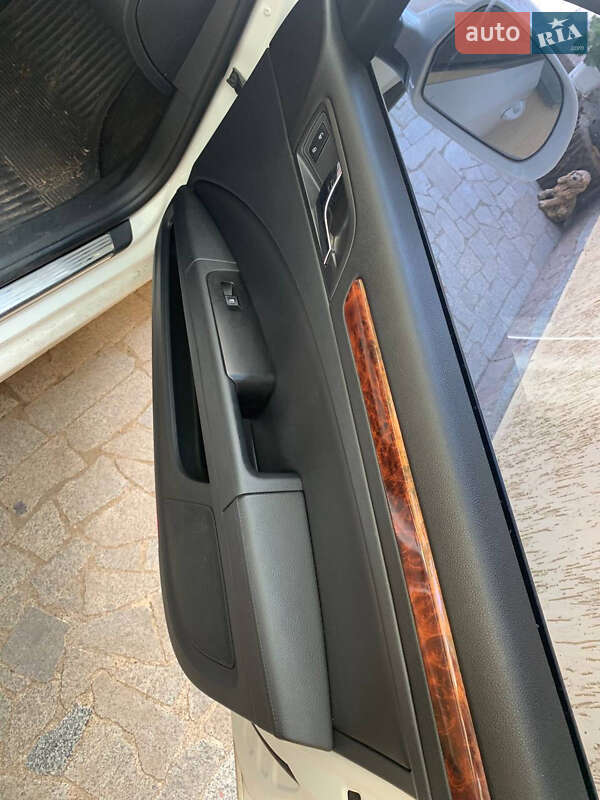 Лифтбек Skoda Superb 2011 в Кривом Роге