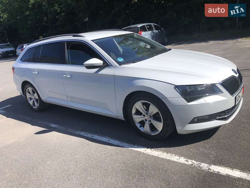 Универсал Skoda Superb 2016 в Каменец-Подольском