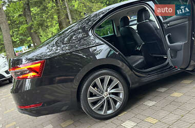 Лифтбек Skoda Superb 2021 в 