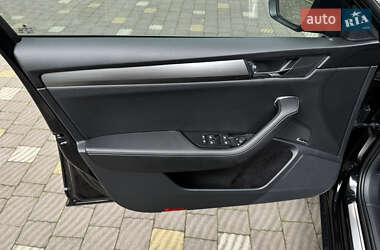 Лифтбек Skoda Superb 2021 в 