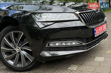 Лифтбек Skoda Superb 2021 в 