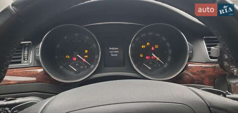 Лифтбек Skoda Superb 2009 в Великой Багачке