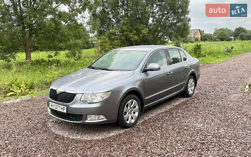 Ліфтбек Skoda Superb 2012 в Києві