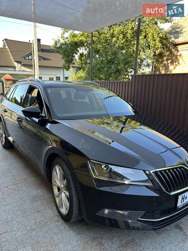 Универсал Skoda Superb 2016 в 