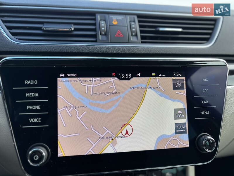 Універсал Skoda Superb 2019 в Мукачевому