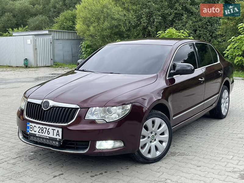 Лифтбек Skoda Superb 2011 в Турке