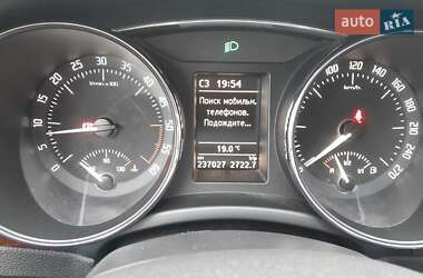 Универсал Skoda Superb 2012 в 