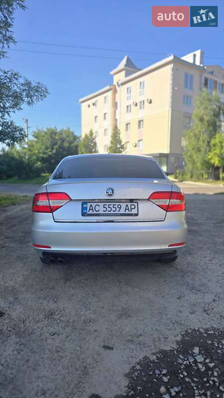 Ліфтбек Skoda Superb 2013 в Луцьку