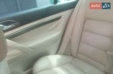 Лифтбек Skoda Superb 2004 в 