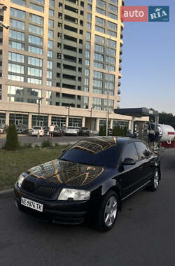 Ліфтбек Skoda Superb 2007 в Дніпрі