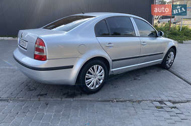 Ліфтбек Skoda Superb 2008 в 