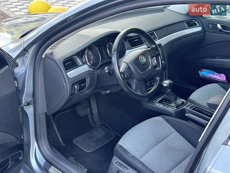 Универсал Skoda Superb 2009 в Киеве