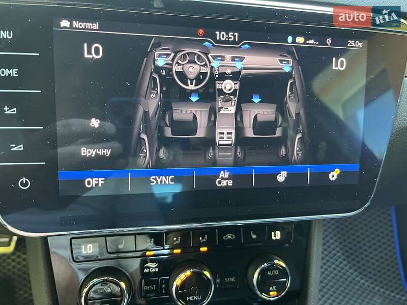 Универсал Skoda Superb 2020 в Коростене